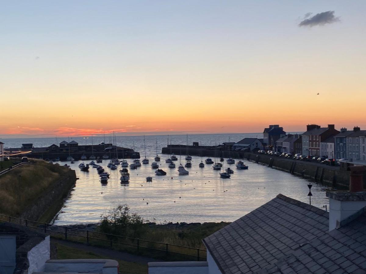 Aberaeron Island House - Panoramic Harbour Views Villa Luaran gambar